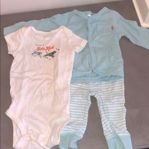 Carter’s 3-piece PJ set